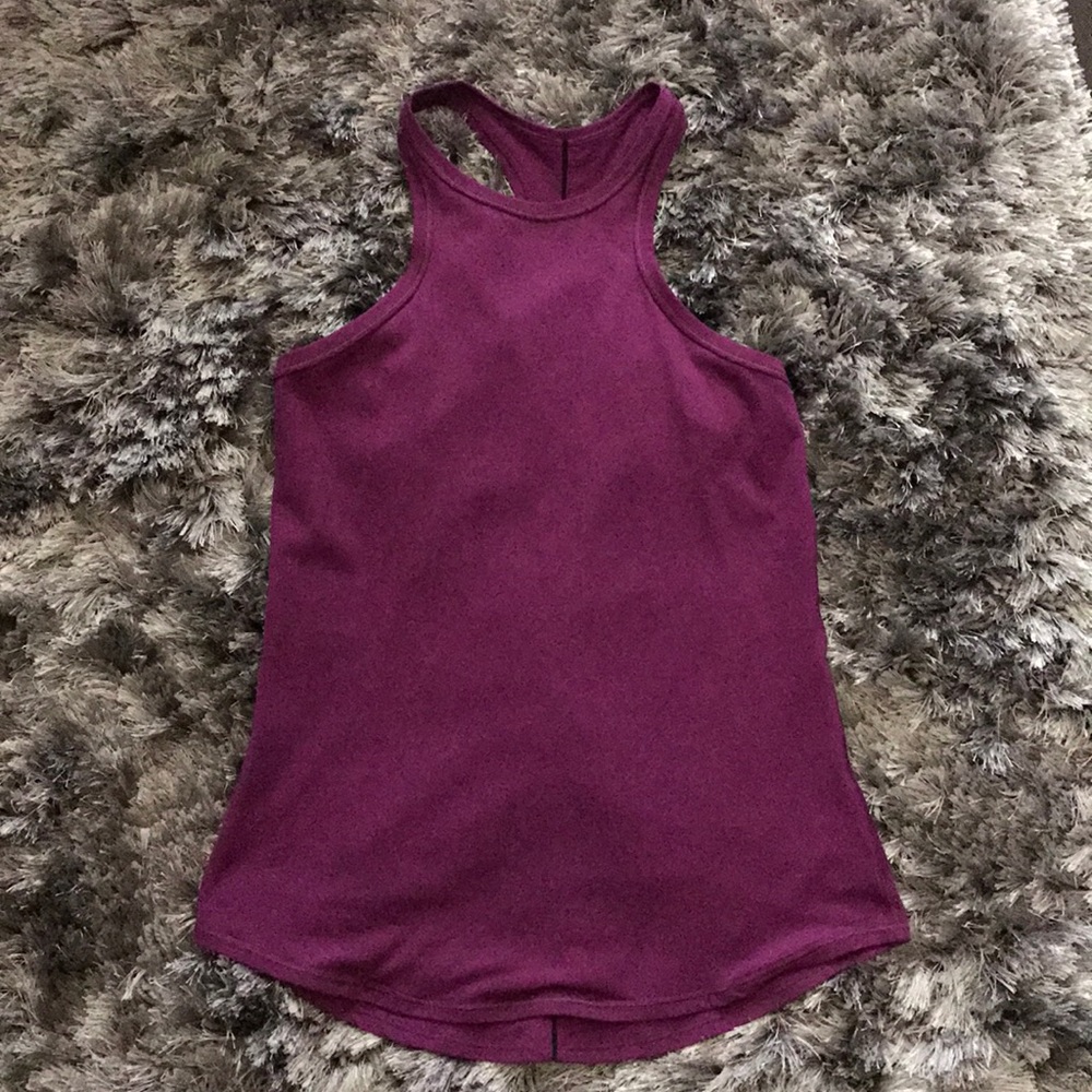 Lululemon top